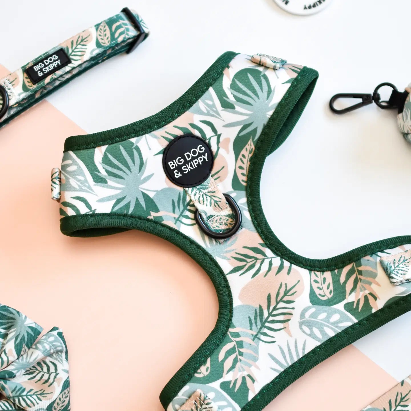 Plants Please Harnesses by Big Dog & Skippy