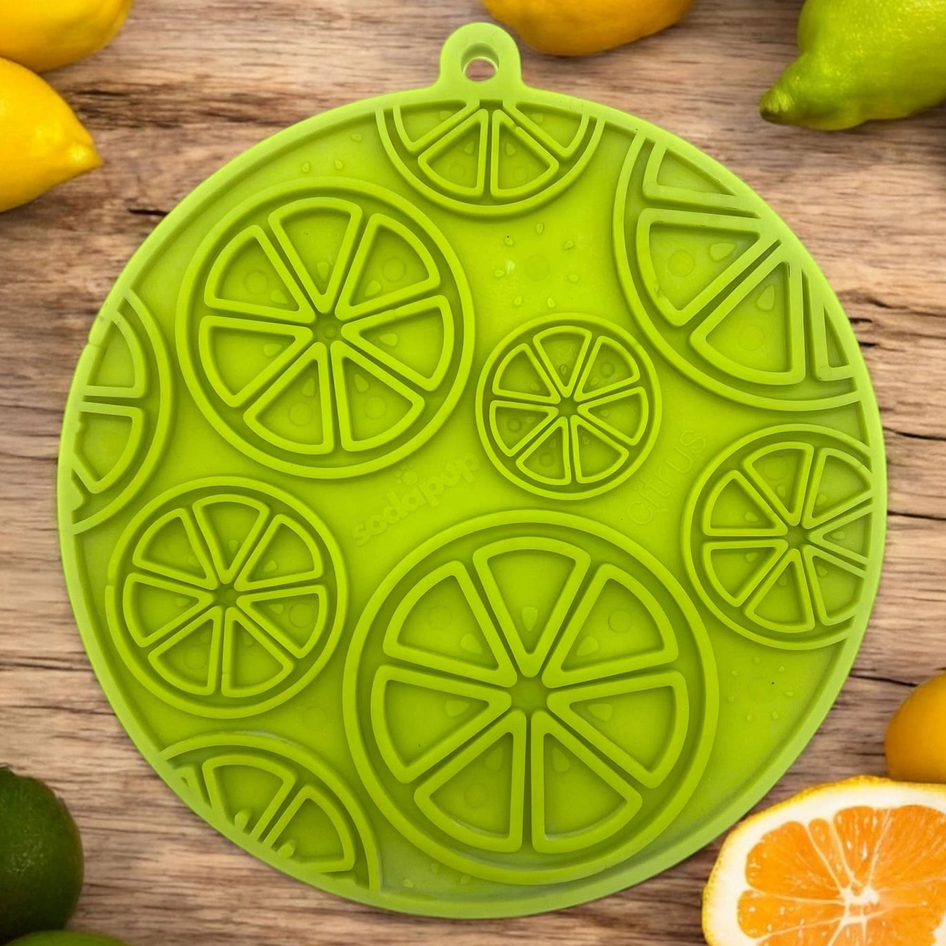 Citrus Lick Mat With Suction Cups
